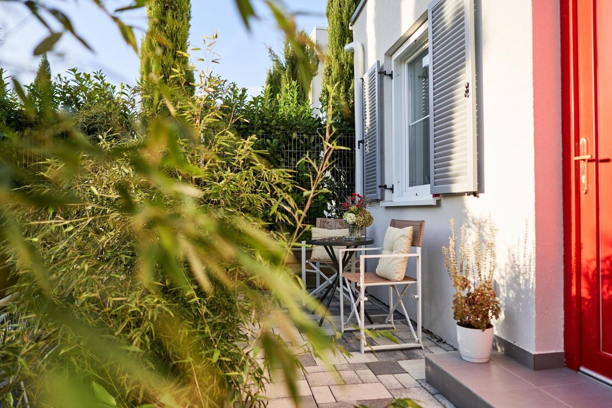 The Doors Luxury Apartment Mosonmagyaróvár Extérieur photo