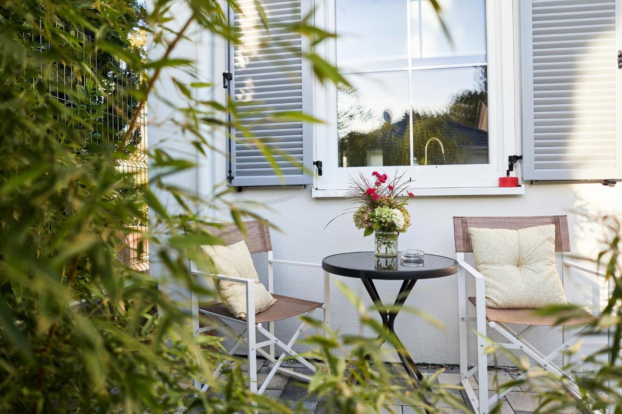 The Doors Luxury Apartment Mosonmagyaróvár Extérieur photo