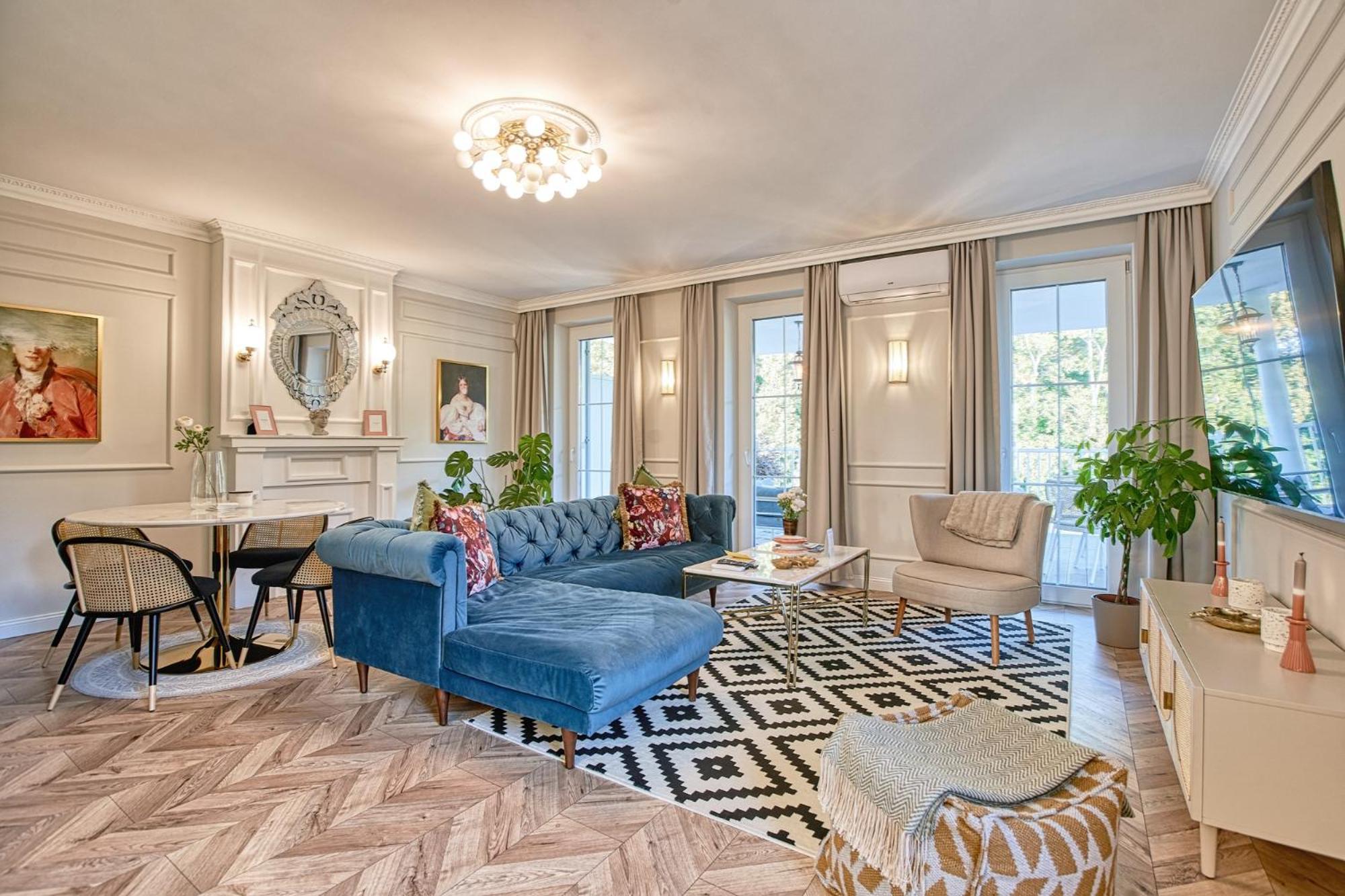 The Doors Luxury Apartment Mosonmagyaróvár Extérieur photo